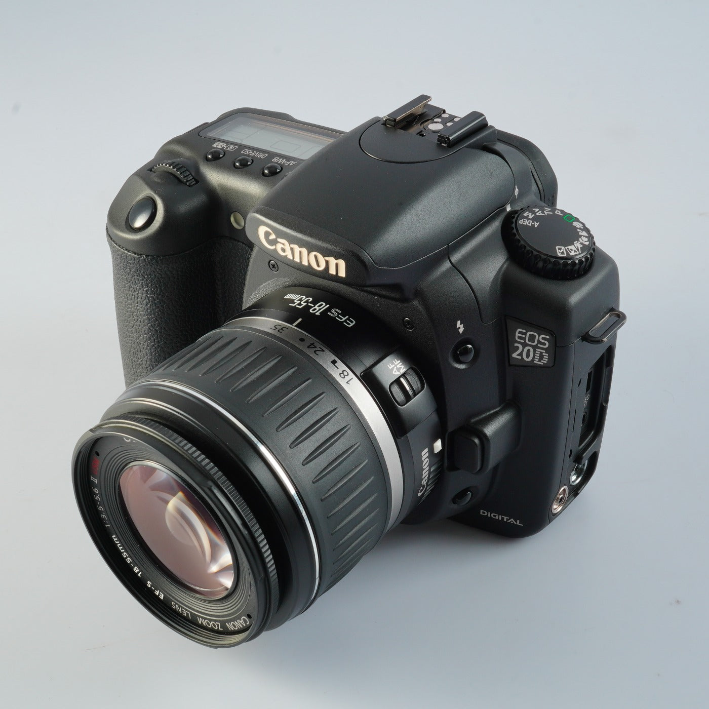 Canon EOS 20D + EF-S 18-55mm F/3.5-5.6Ⅱ USM + CF 2GB デジタル一眼レフカメラ