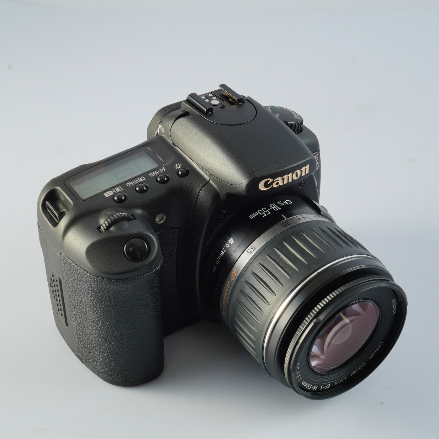 Canon EOS 20D + EF-S 18-55mm F/3.5-5.6Ⅱ USM + CF 2GB デジタル一眼レフカメラ