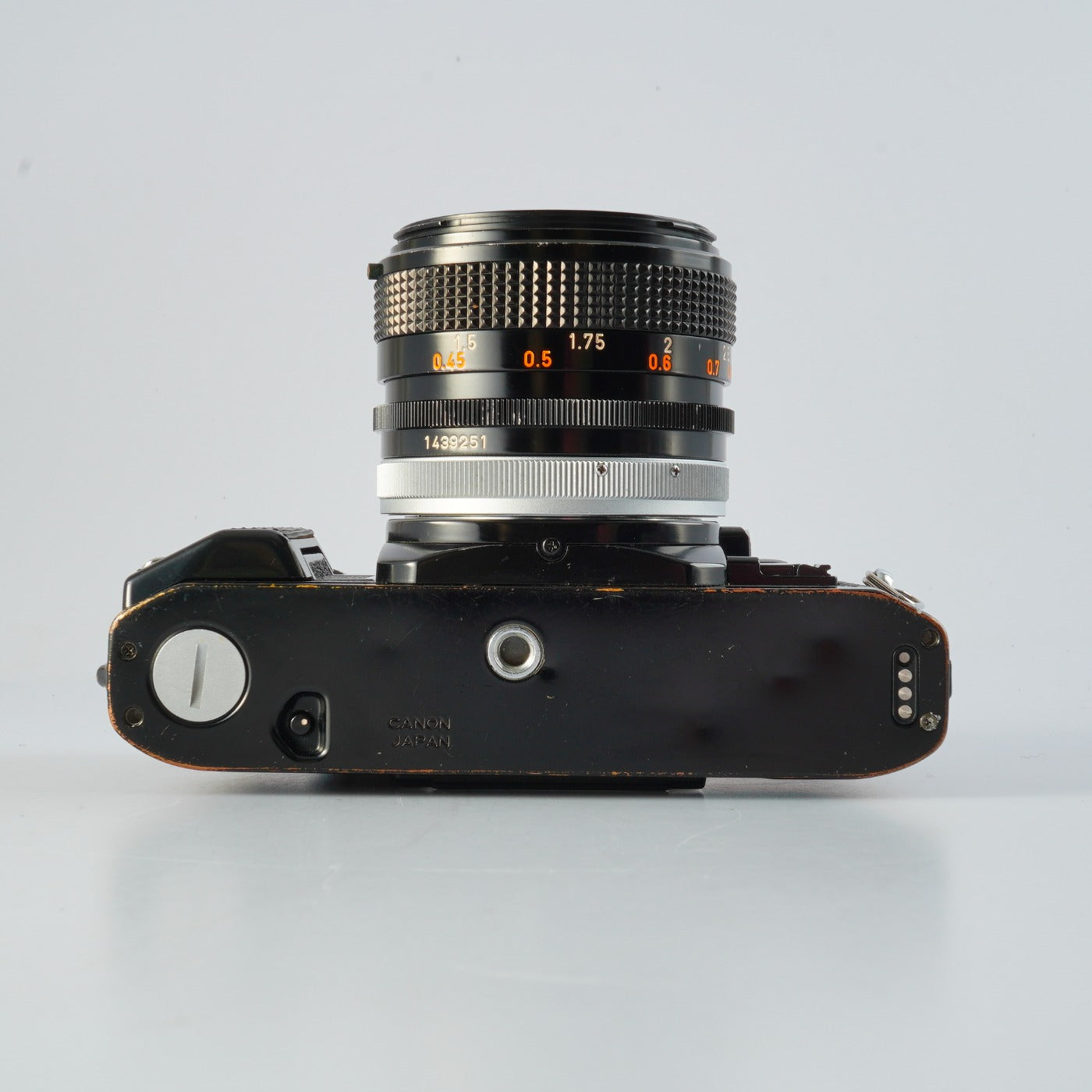 【CLA’d】 Canon AE-1 Program Black + FD 50mm F/1.4 S.S.C. MF フィルム一眼レフカメラ