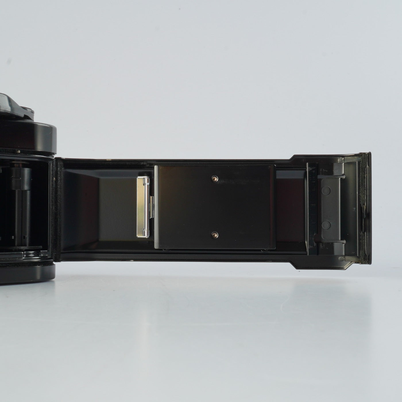 【CLA’d】 Canon AE-1 Program Black + New FD 50mm F/1.4 MF フィルム一眼レフカメラ