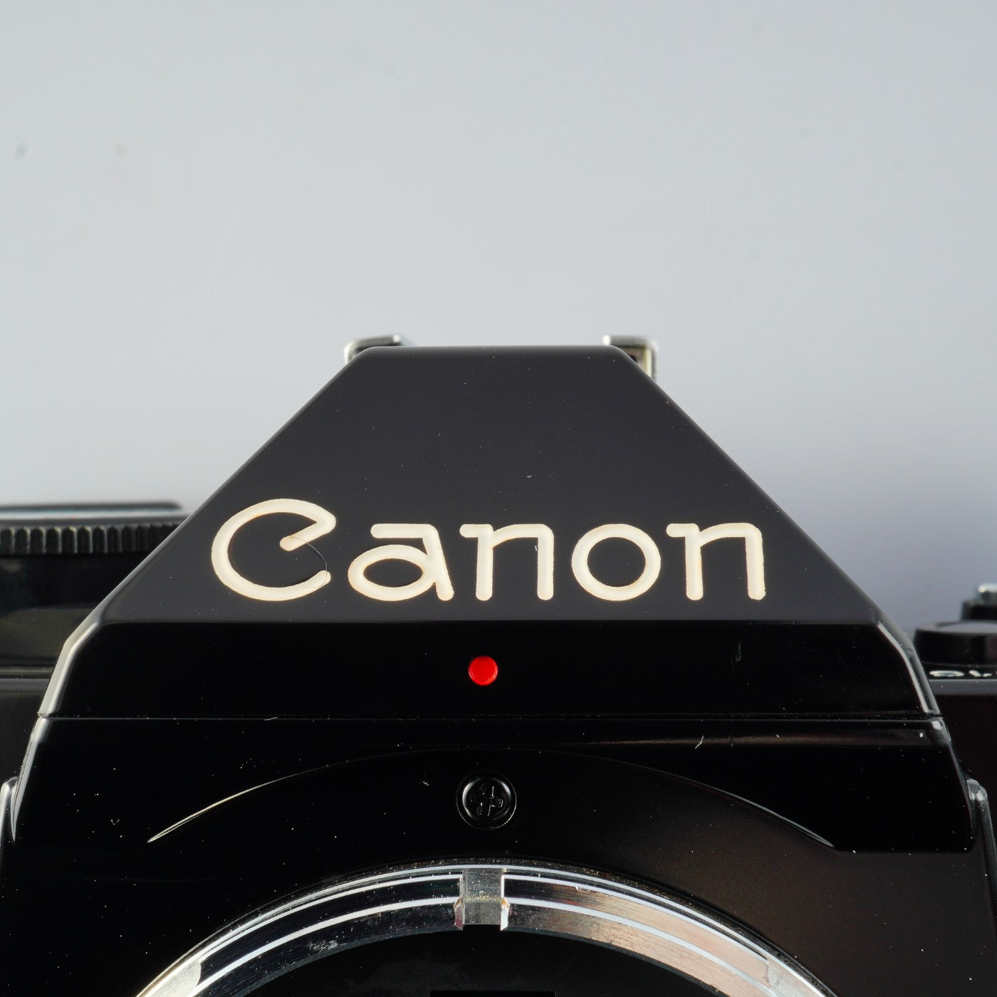 【CLA’d】 Canon AE-1 Program Black + FD 50mm F/1.4 S.S.C. MF フィルム一眼レフカメラ