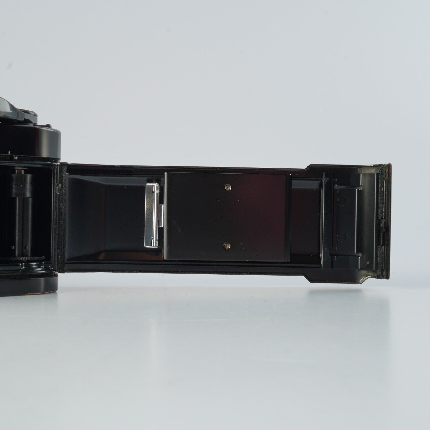 【CLA’d】 Canon AE-1 Program Black + FD 50mm F/1.4 S.S.C. MF フィルム一眼レフカメラ