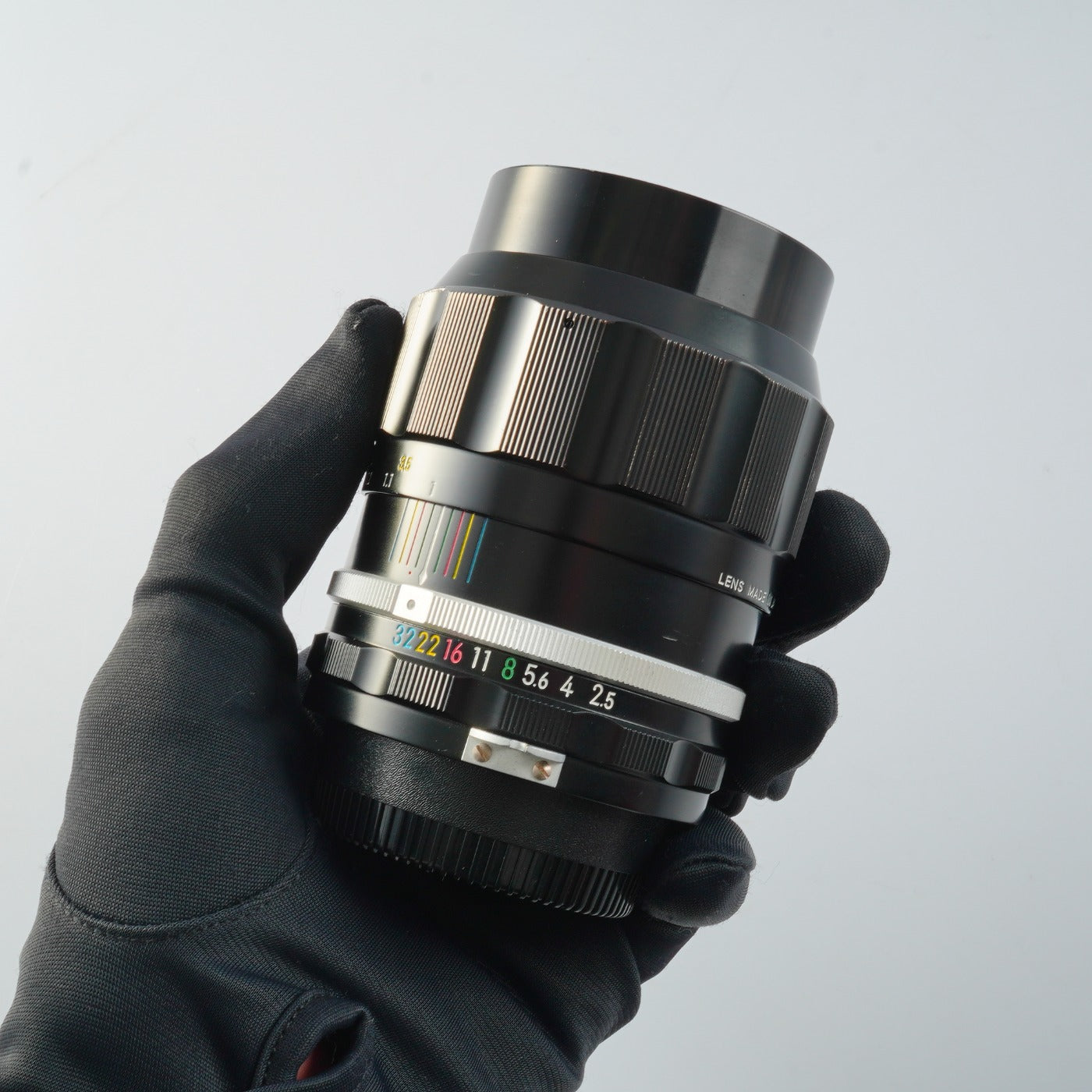 Nikon 非Ai NIKKOR-P Auto 105mm F/2.5 単焦点レンズ