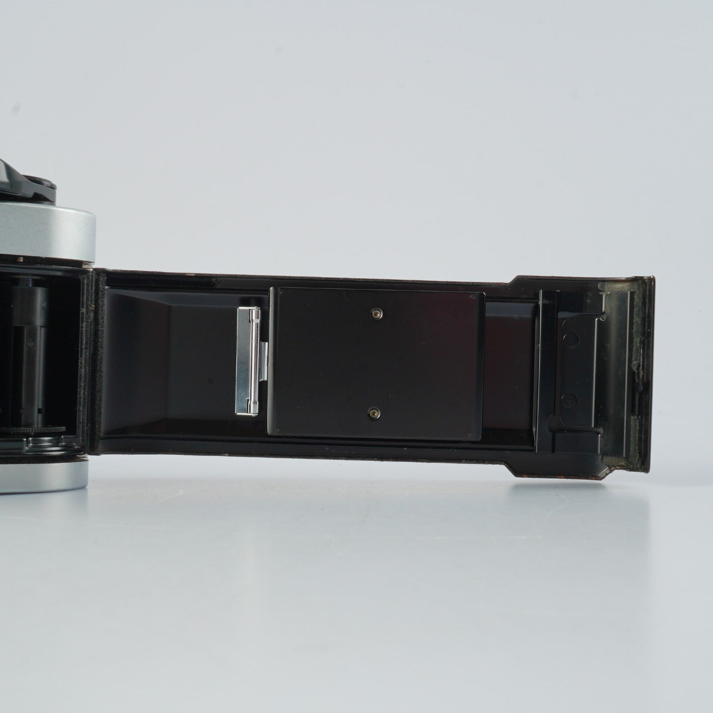 【CLA’d】 Canon AE-1 Program Silver + FD 50mm F/1.4 S.S.C. "O" MF フィルム一眼レフカメラ