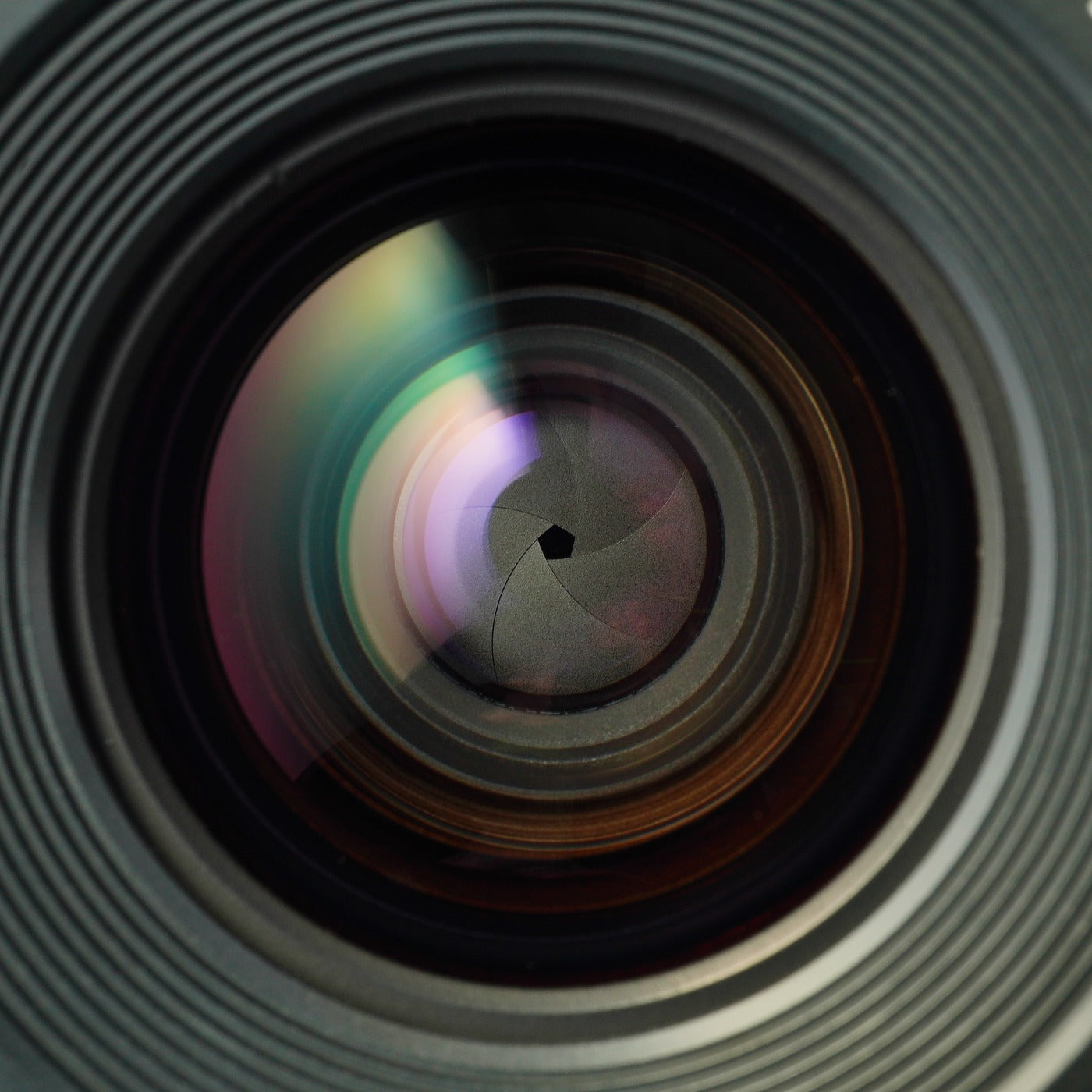 Canon New FD NFD 28mm F/2.8 単焦点レンズ