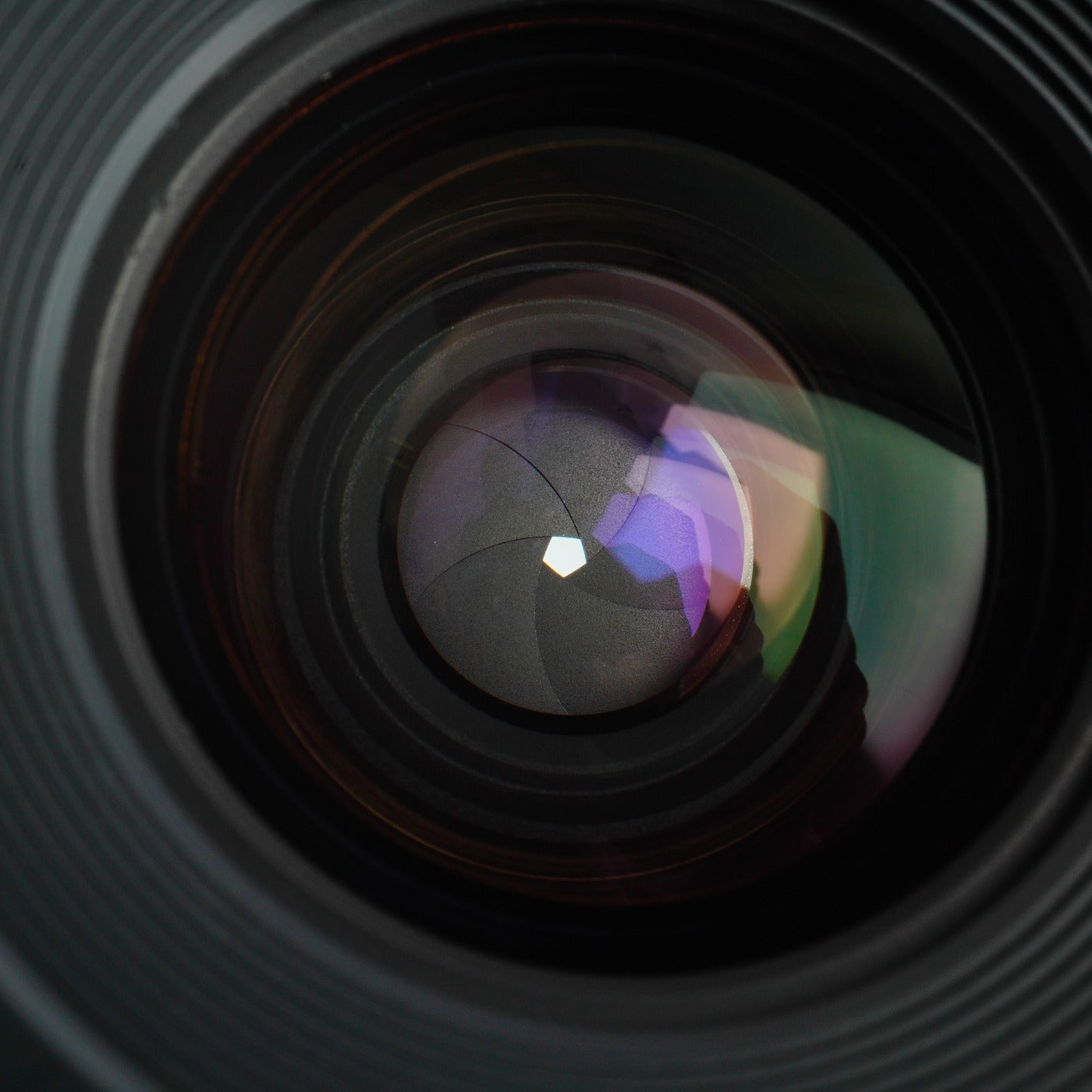 Canon New FD NFD 28mm F/2.8 単焦点レンズ