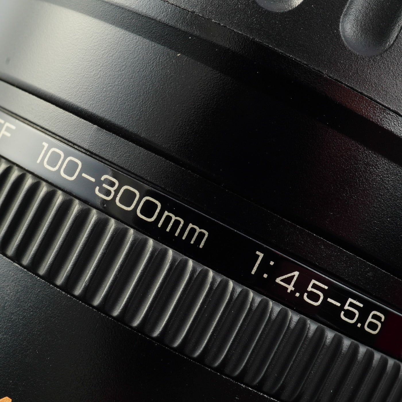Canon EF 100-300mm F/4.5-5.6 USM ズームレンズ