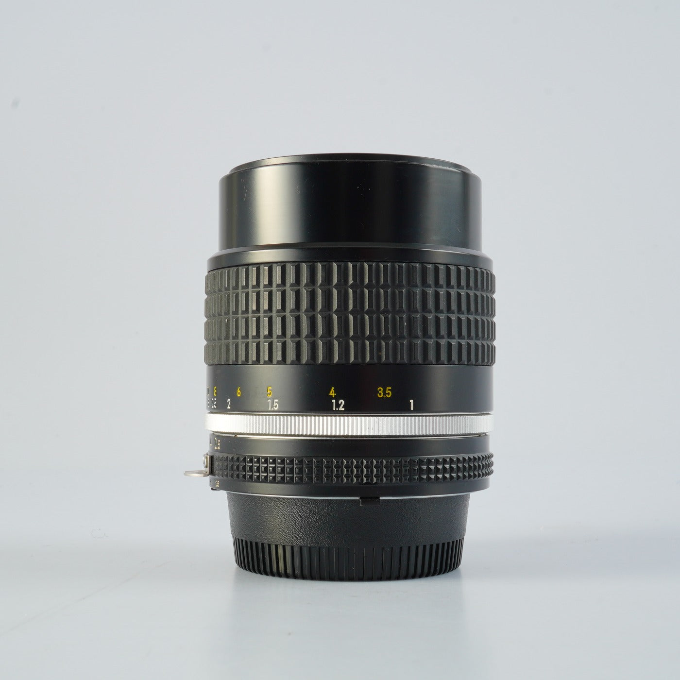 Nikon Ai-S NIKKOR 105mm F/2.5 単焦点レンズ