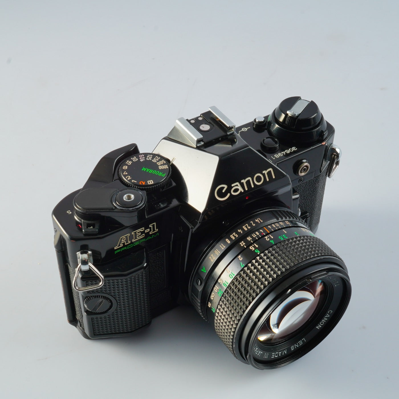 【CLA’d】 Canon AE-1 Program Black + NEW FD 50mm F/1.4 MF フィルム一眼レフカメラ