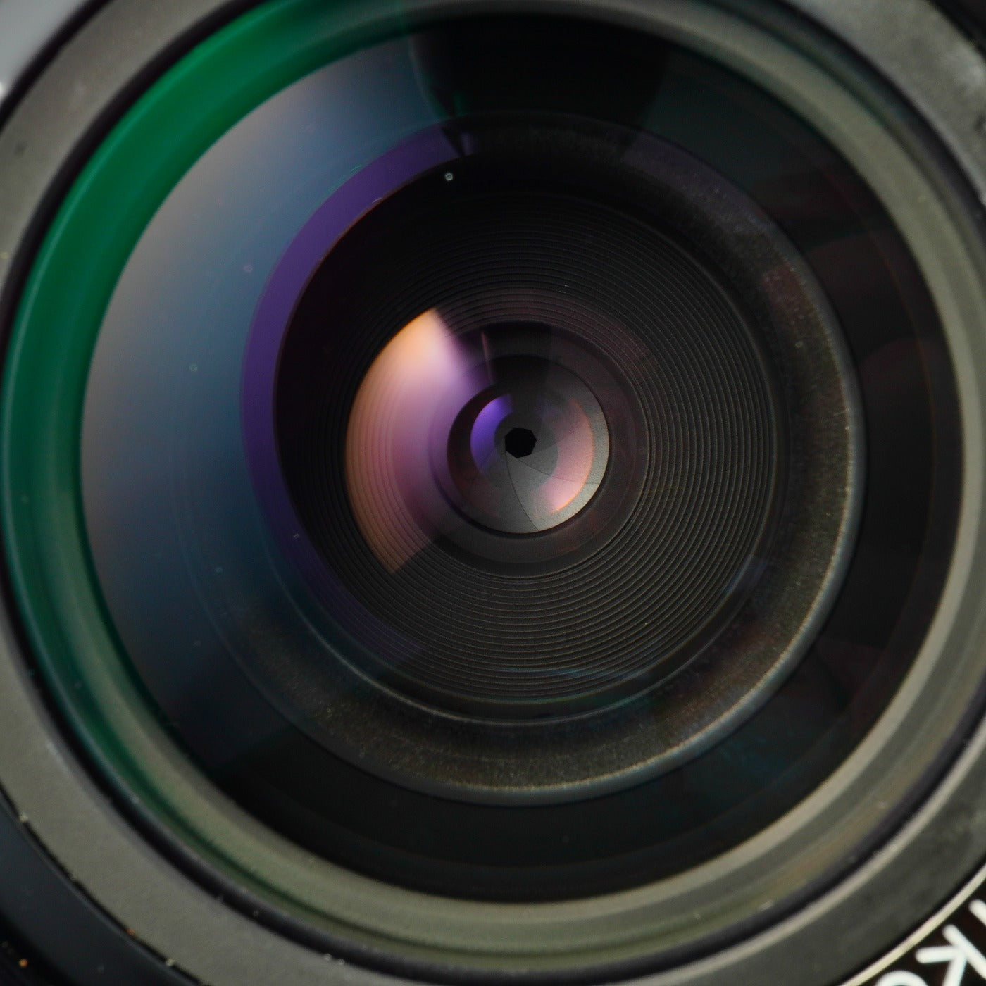 Nikon Ai Nikkor 28mm F/3.5 単焦点レンズ