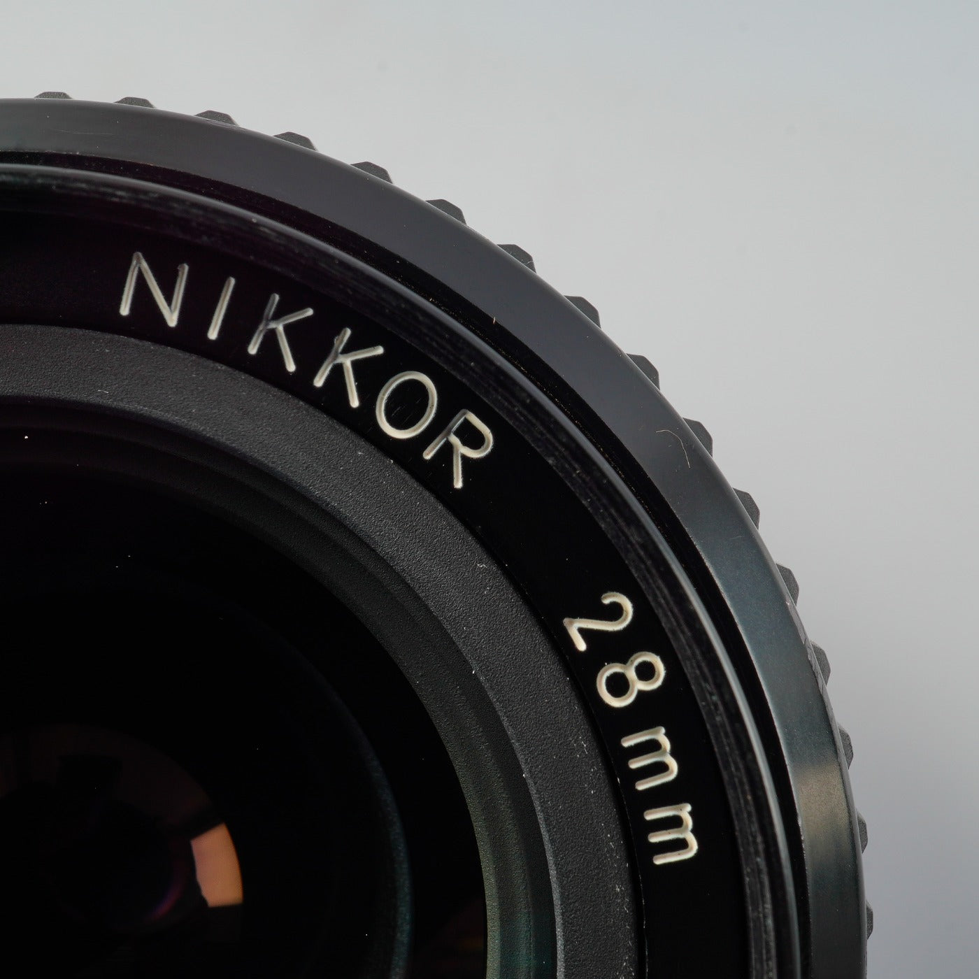Nikon Ai Nikkor 28mm F/3.5 単焦点レンズ