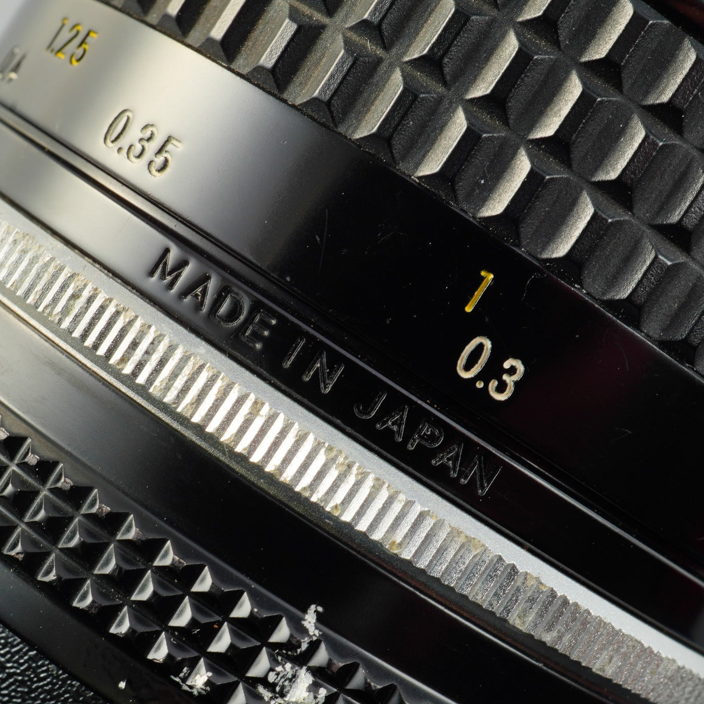 Nikon Ai Nikkor 28mm F/3.5 単焦点レンズ