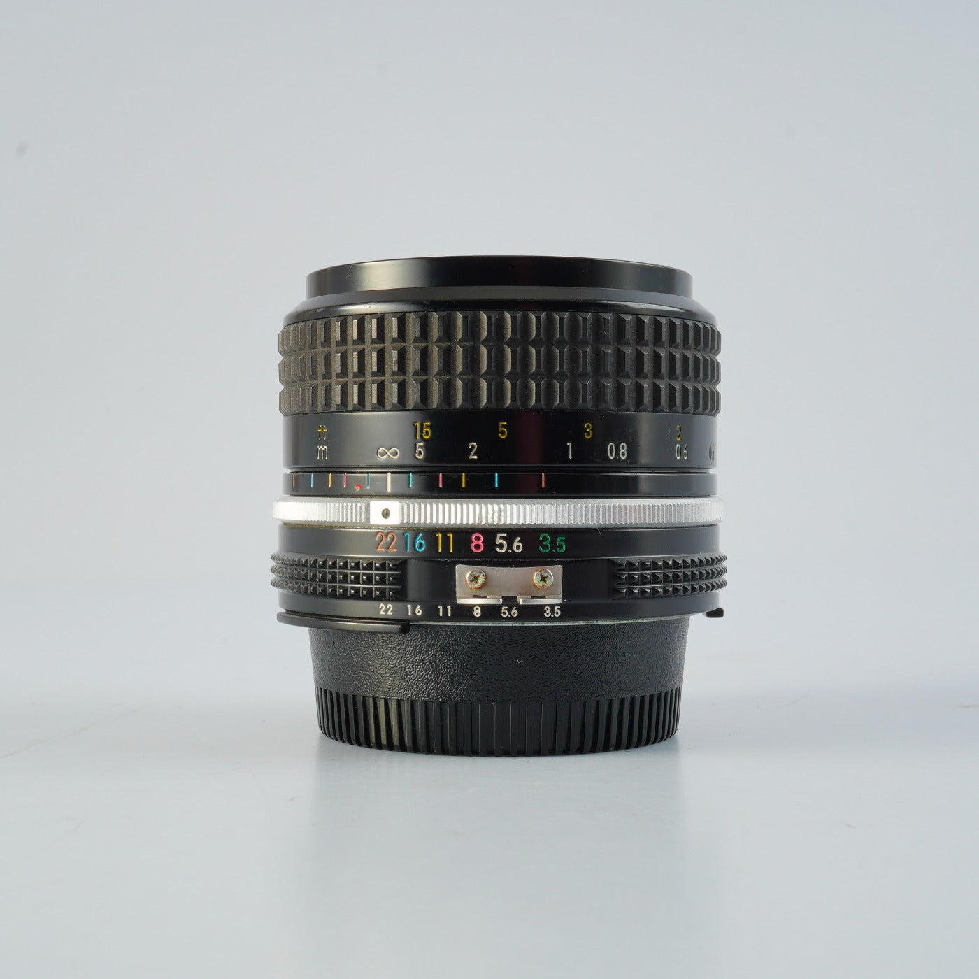 Nikon Ai Nikkor 28mm F/3.5 単焦点レンズ