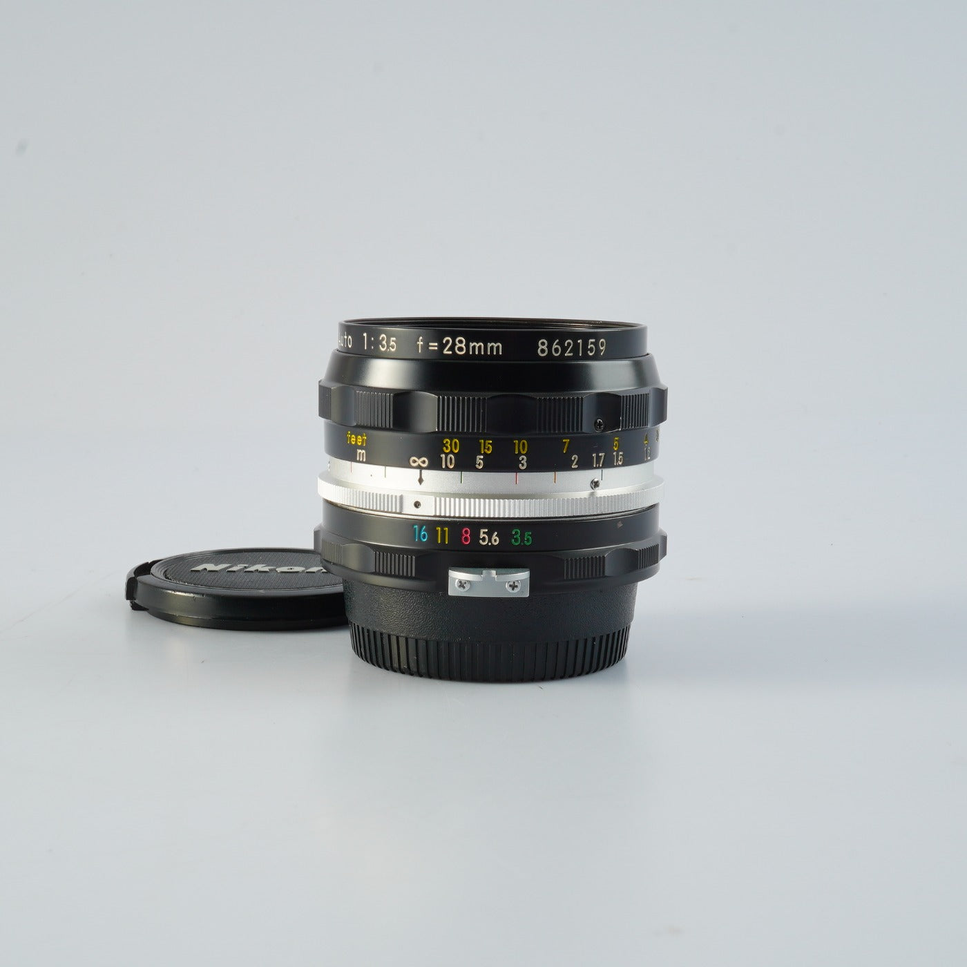 Nikon 非Ai Nikkor H.C Auto 28mm F/3.5 単焦点レンズ