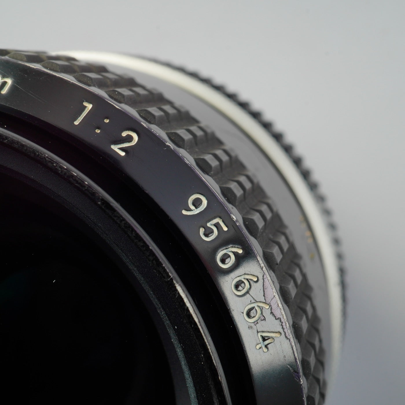 Nikon Ai Nikkor 35mm F/2 単焦点レンズ