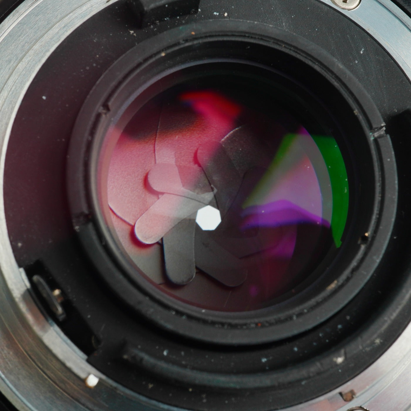 Nikon Ai Nikkor 35mm F/2 単焦点レンズ