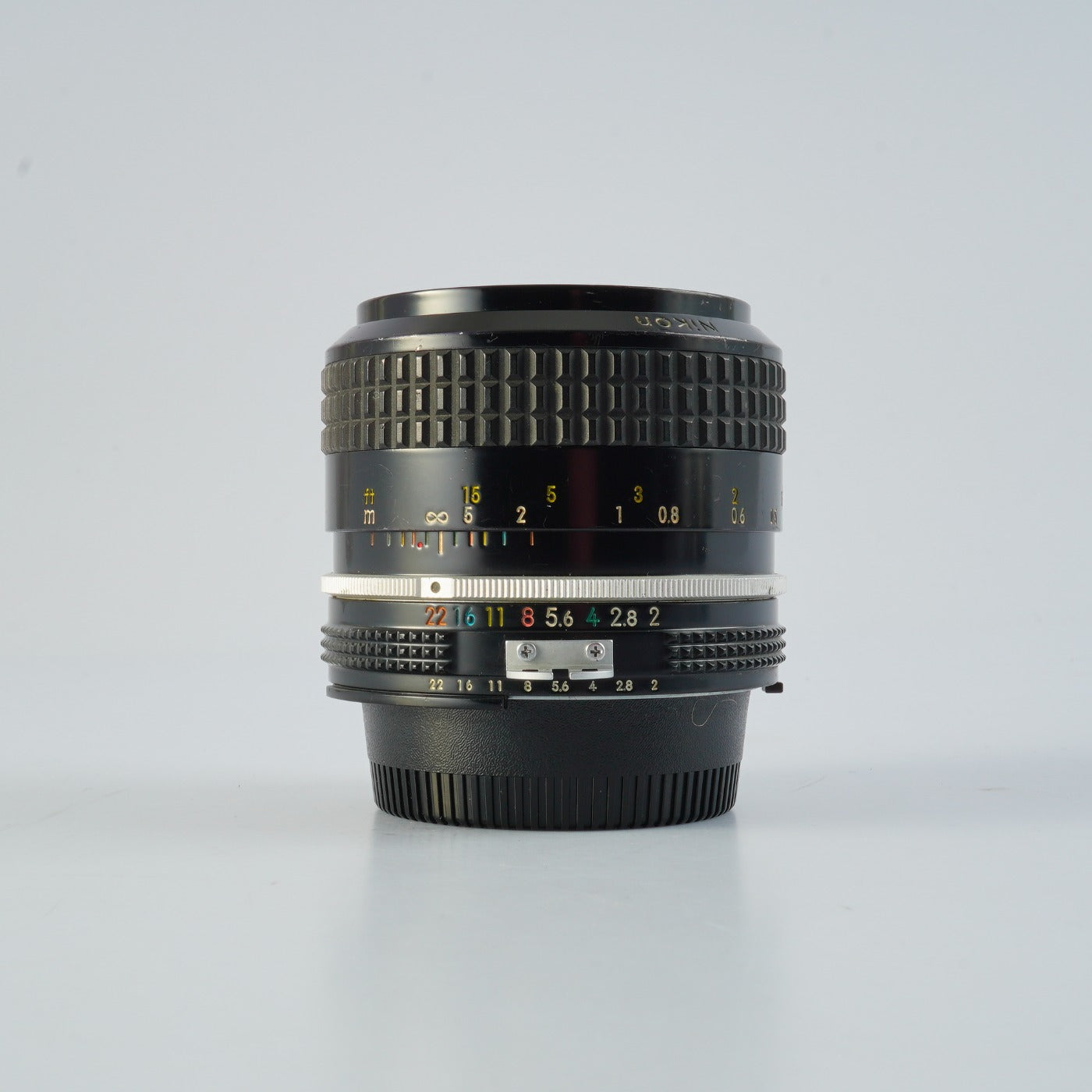 Nikon Ai Nikkor 35mm F/2 単焦点レンズ