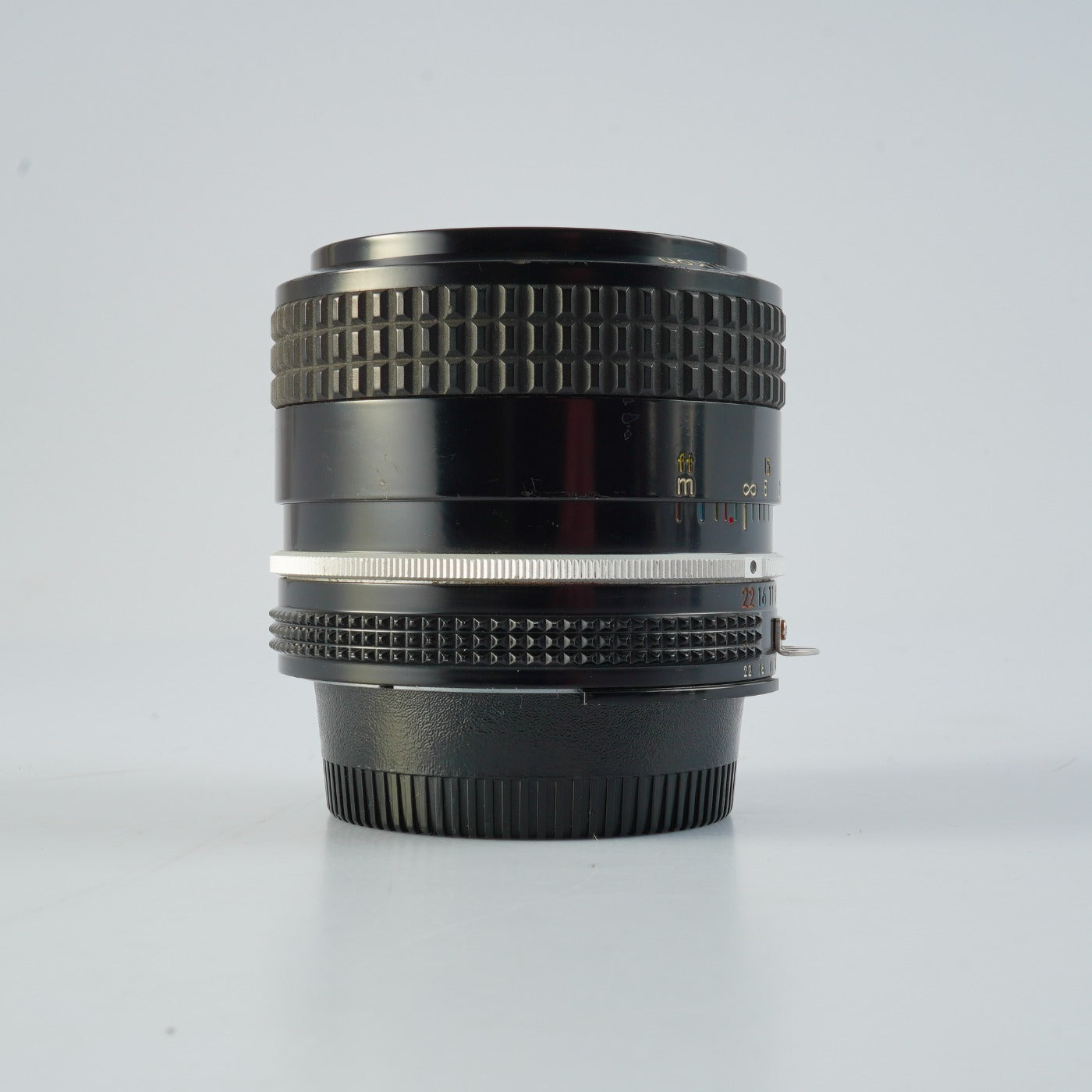 Nikon Ai Nikkor 35mm F/2 単焦点レンズ