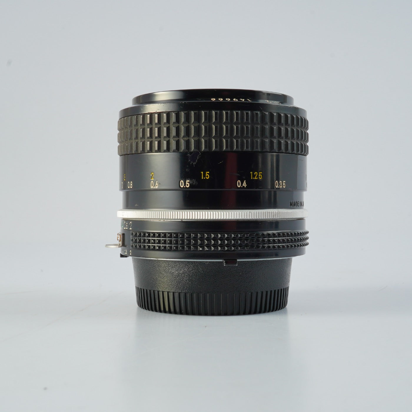 Nikon Ai Nikkor 35mm F/2 単焦点レンズ