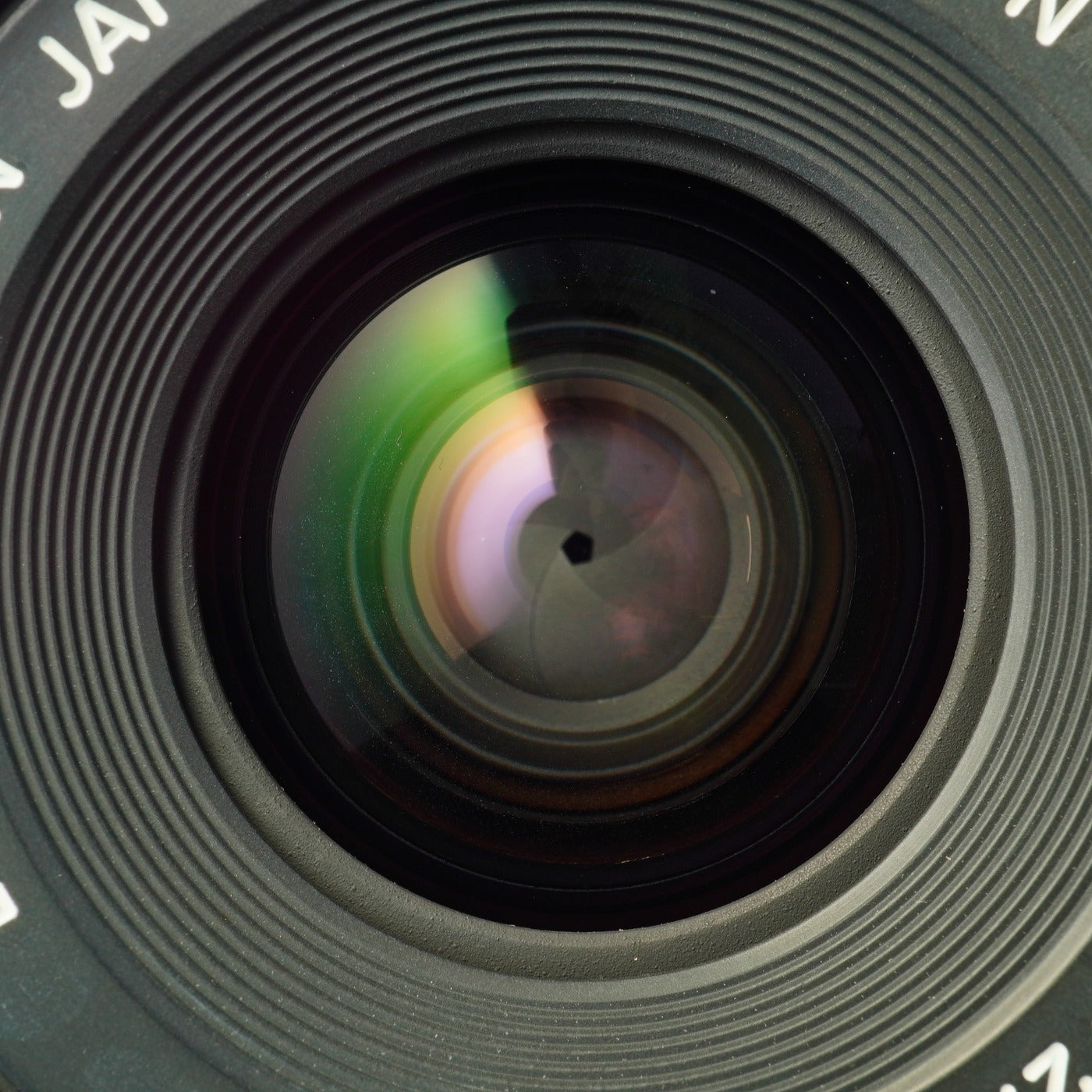 Canon New FD NFD 28mm F/2.8 単焦点レンズ