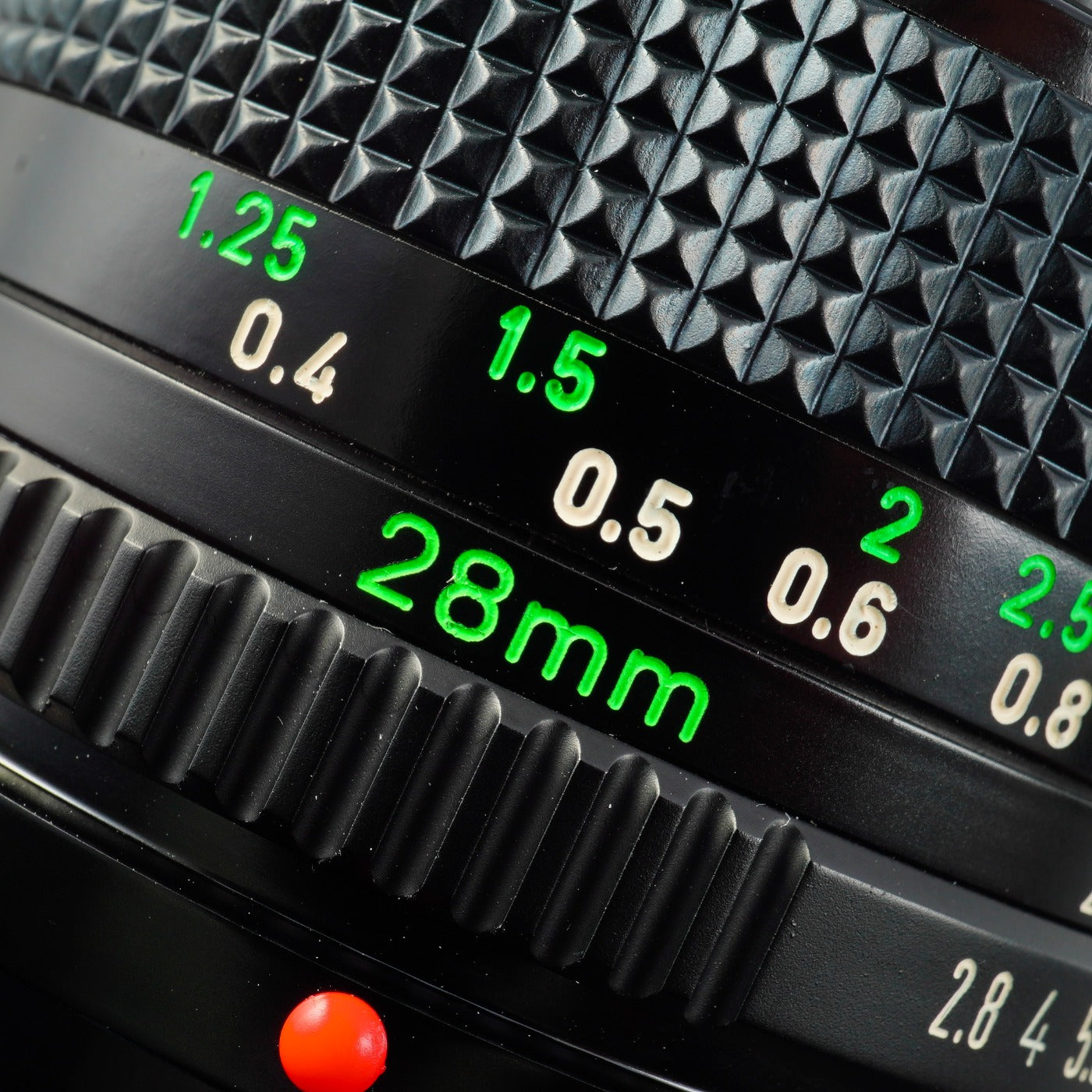Canon New FD NFD 28mm F/2.8 単焦点レンズ