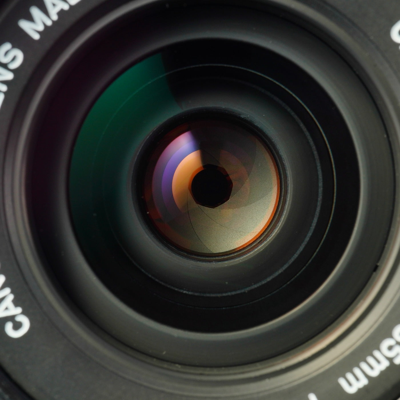 Canon FD 35mm F/2 s.s.c. Concave "O" 単焦点レンズ