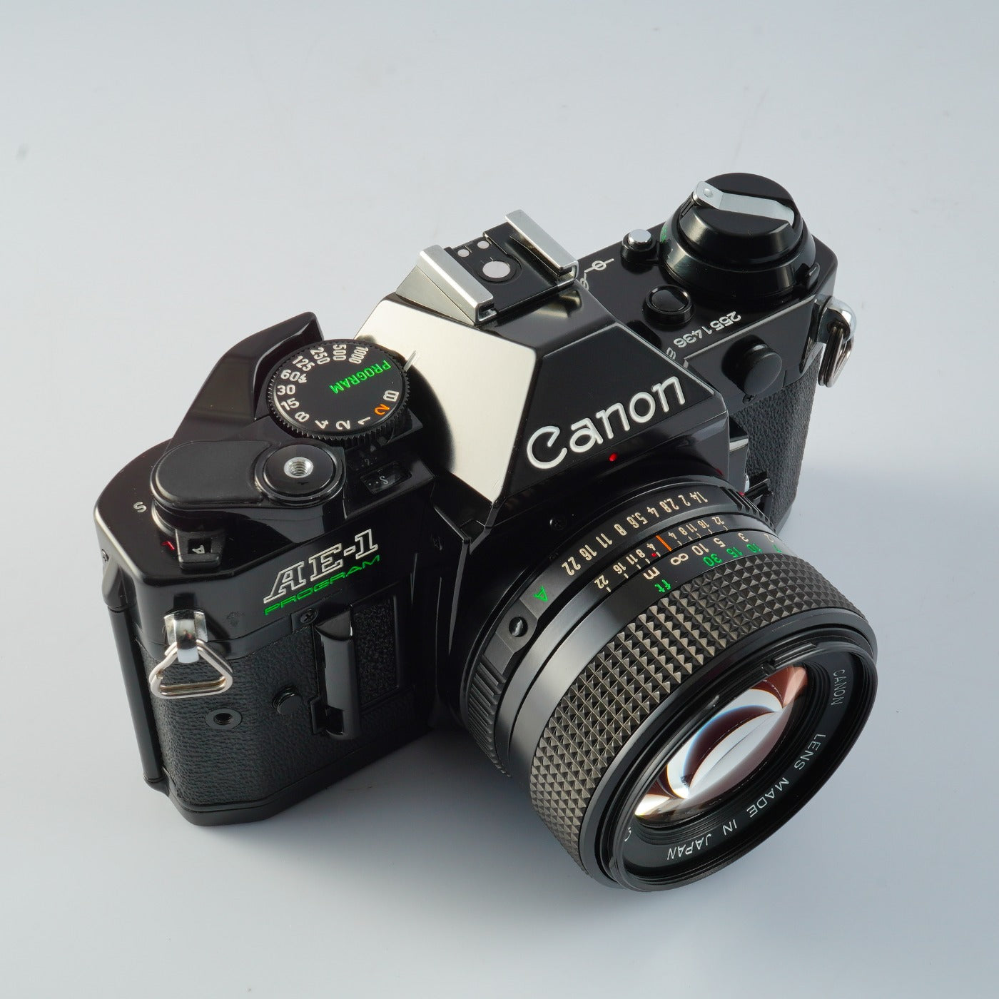 【CLA’d】 Canon AE-1 Program Black + New FD 50mm F/1.4 MF フィルム一眼レフカメラ