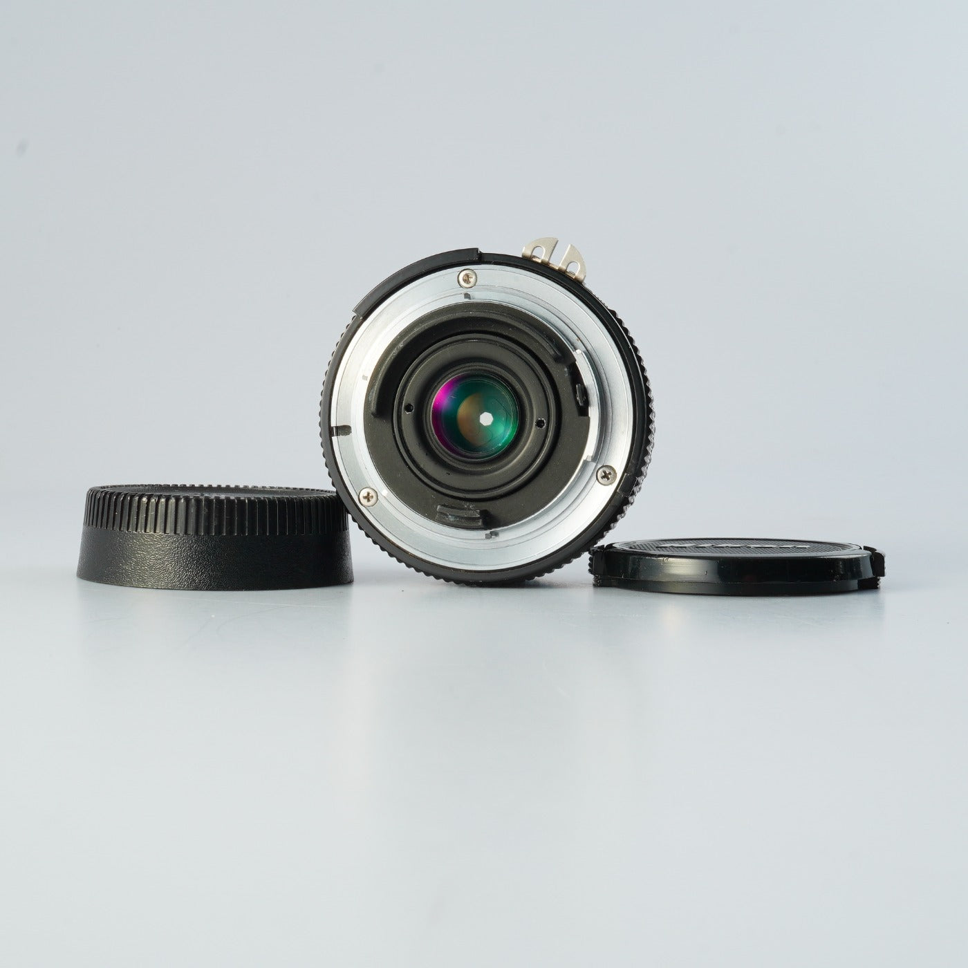 Nikon Ai Nikkor 20mm F/3.5 単焦点レンズ – 山田写真機店