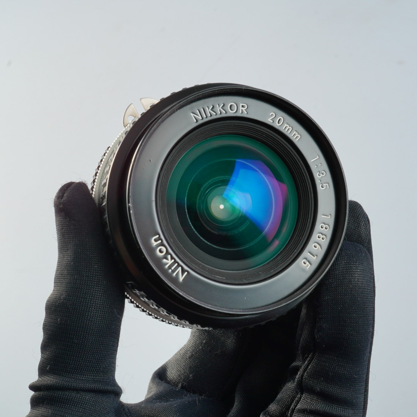 Nikon Ai Nikkor 20mm F/3.5 単焦点レンズ