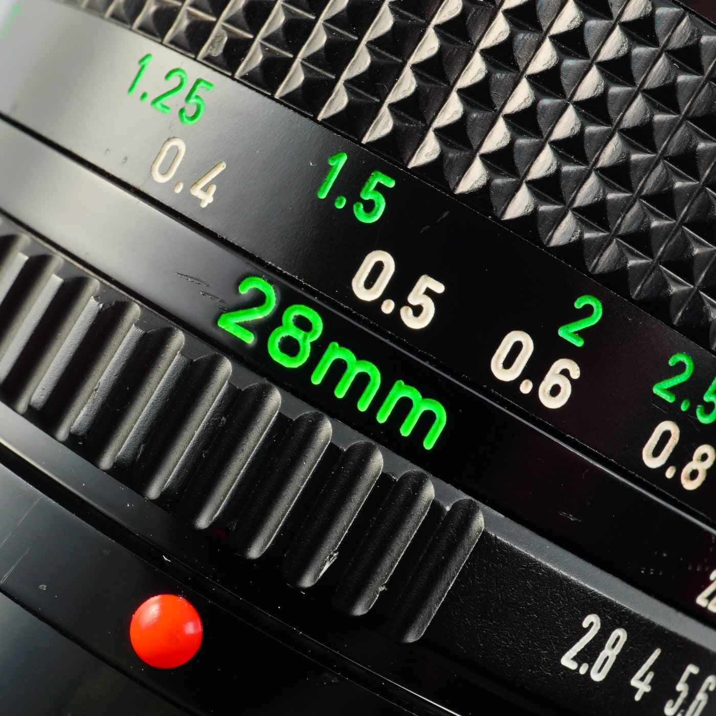 Canon New FD NFD 28mm F/2.8 単焦点レンズ