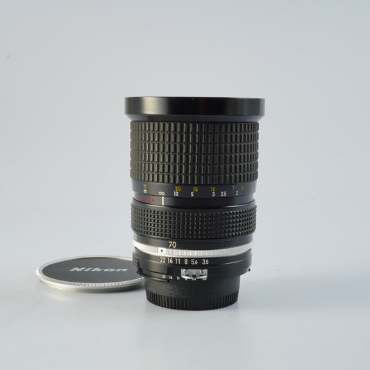 Nikon Ai Zoom NIKKOR 35-70mm F/3.5 ズームレンズ