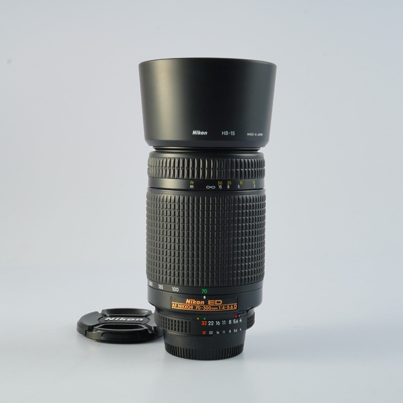 Nikon AF NIKKOR 70-300mm F/4-5.6 D ED ズームレンズ