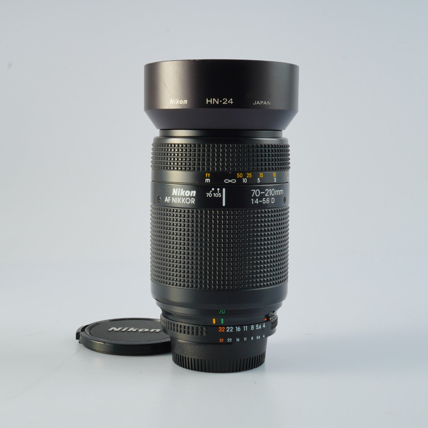 Nikon AF NIKKOR 70-210mm F/4-5.6 D ズームレンズ