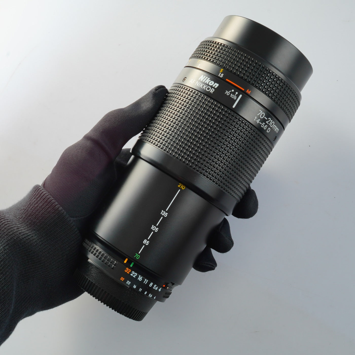 Nikon AF NIKKOR 70-210mm F/4-5.6 D ズームレンズ