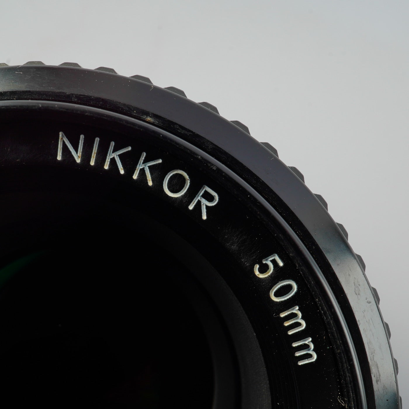 Nikon Ai Nikkor 50mm F/1.8 単焦点レンズ