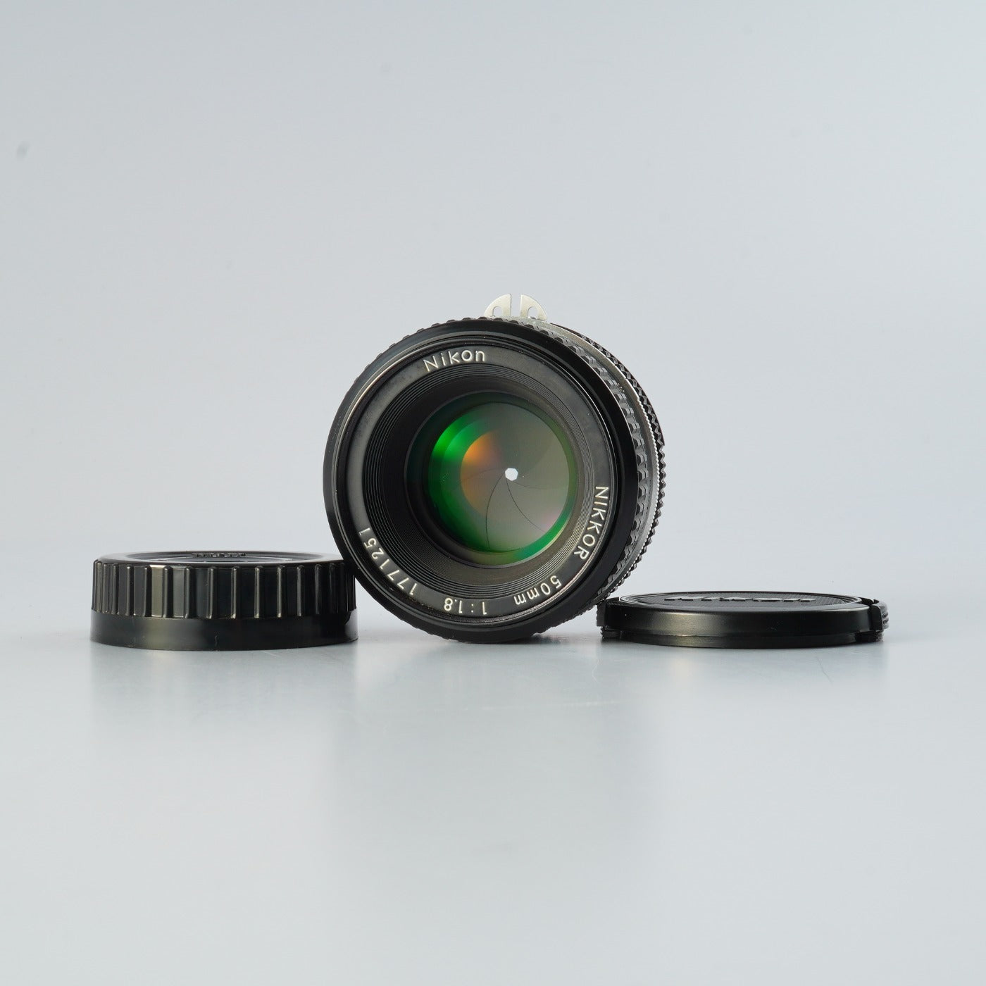 Nikon Ai Nikkor 50mm F/1.8 単焦点レンズ