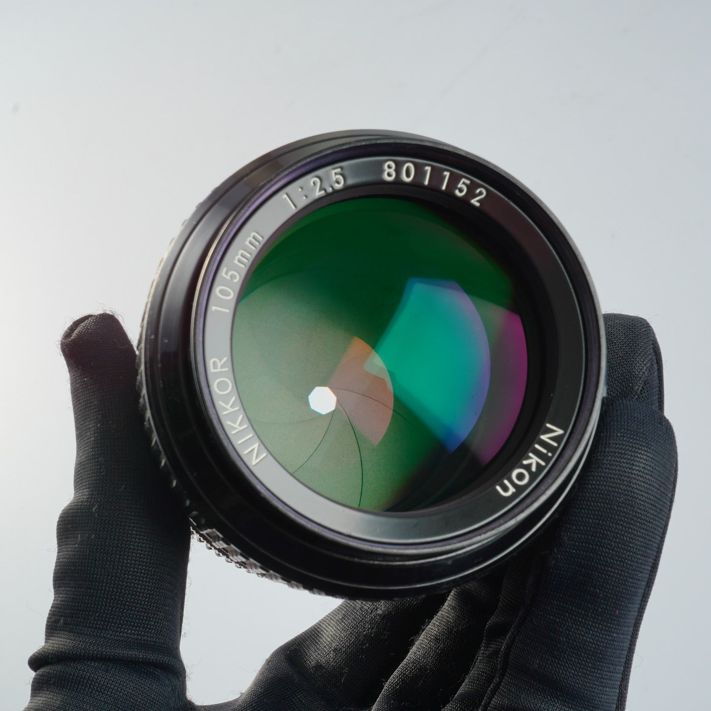 Nikon Ai NIKKOR 105mm F/2.5 単焦点レンズ