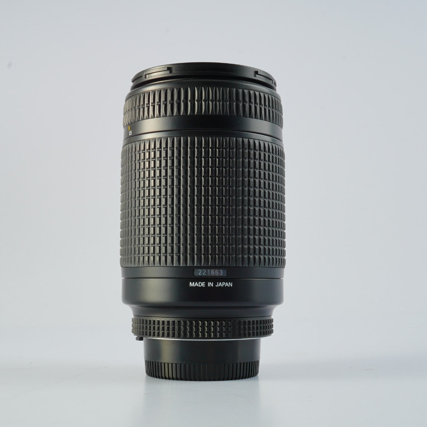 Nikon AF NIKKOR 70-300mm F/4-5.6 D ED ズームレンズ