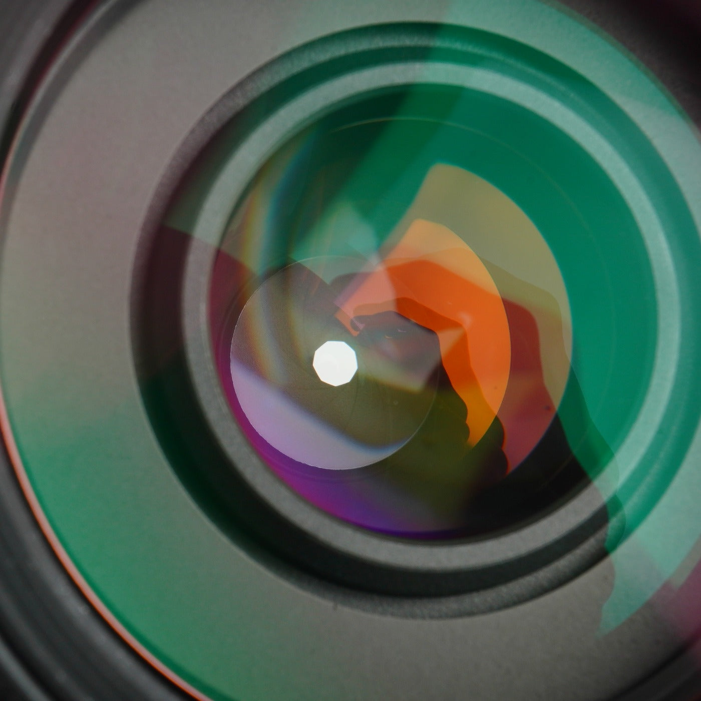 Nikon AF NIKKOR 70-300mm F/4-5.6 D ED ズームレンズ