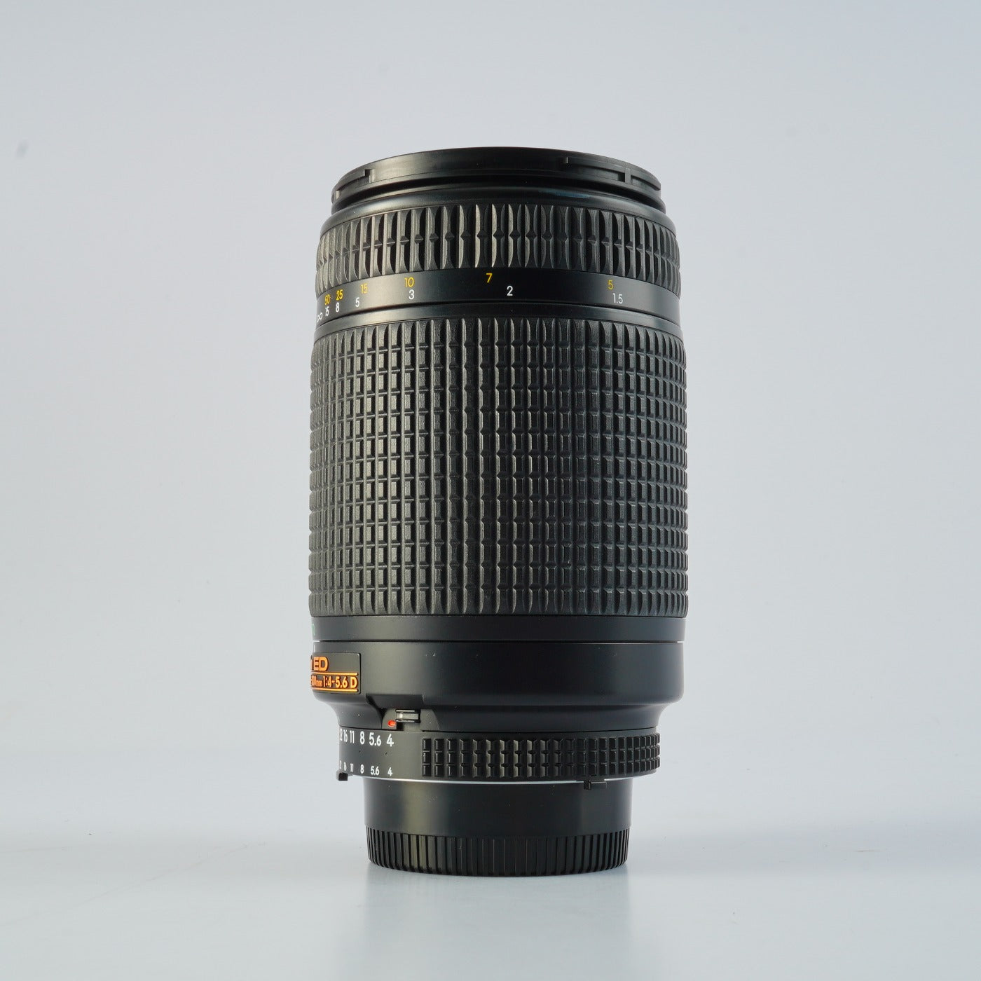 Nikon AF NIKKOR 70-300mm F/4-5.6 D ED ズームレンズ