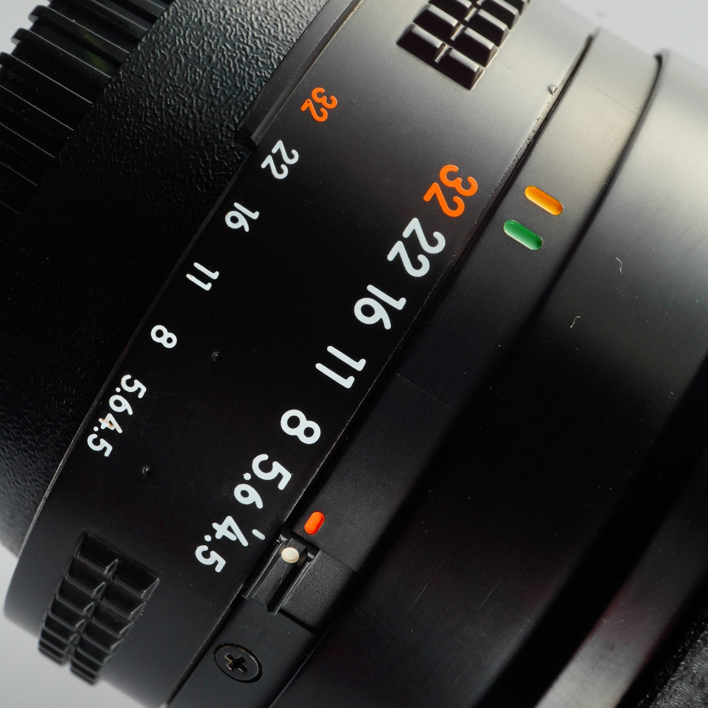 Nikon AF NIKKOR 75-300mm F/4.5-5.6 ズームレンズ