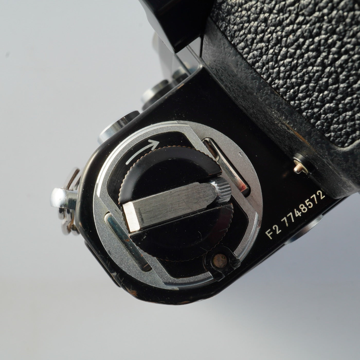 【SERVICED & TESTED】 Nikon F2 Photomic S DP-2 Black + New NIKKOR 非Ai 50mm F/1.4 MF フィルム一眼レフカメラ