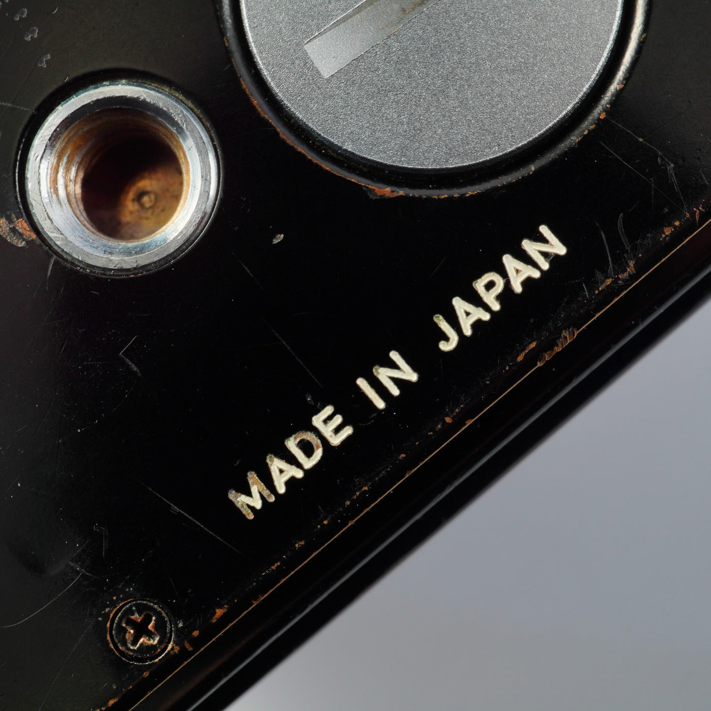 【SERVICED & TESTED】 Nikon F2 Photomic S DP-2 Black + New NIKKOR 非Ai 50mm F/1.4 MF フィルム一眼レフカメラ