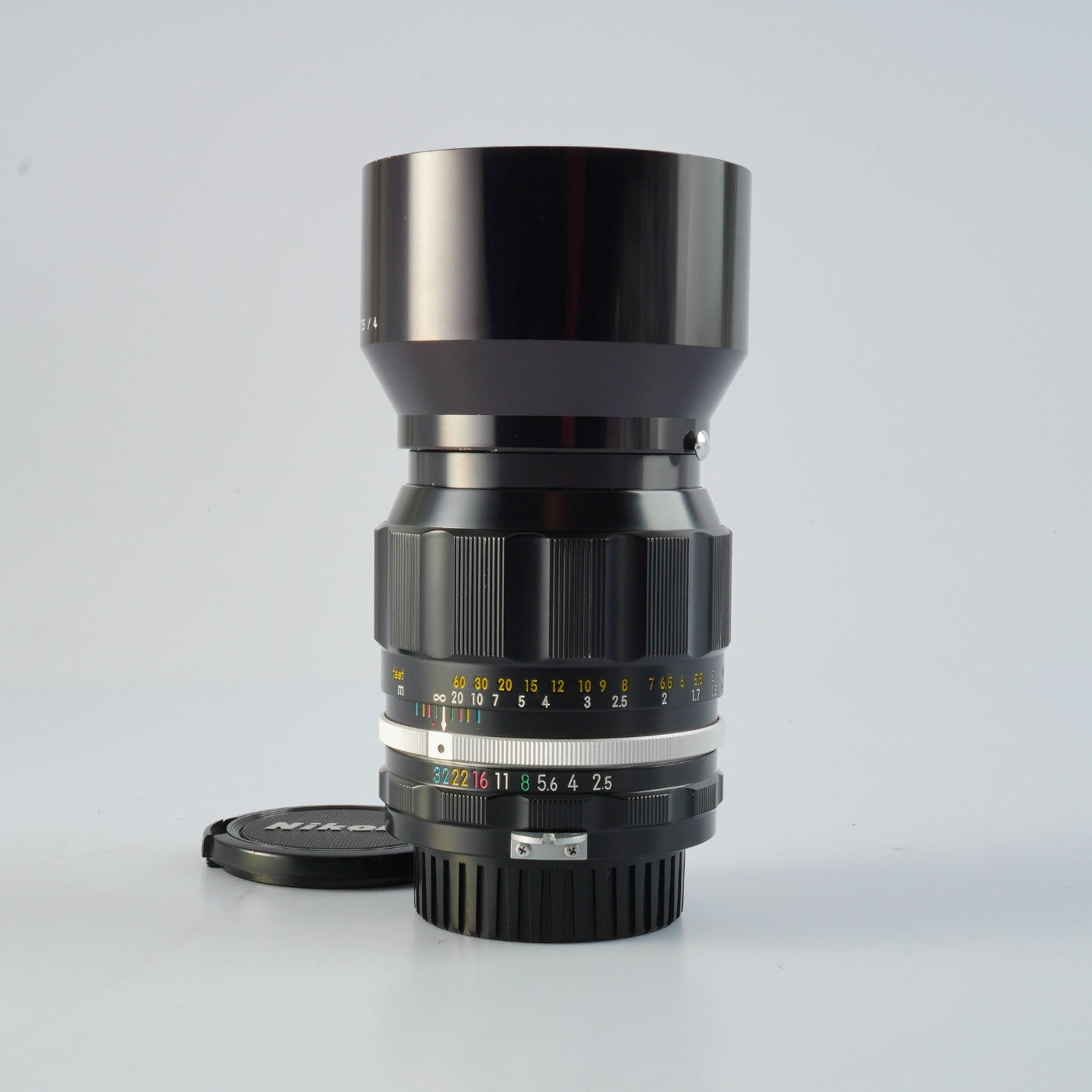 Nikon 非Ai NIKKOR-P.C Auto 105mm F/2.5 単焦点レンズ