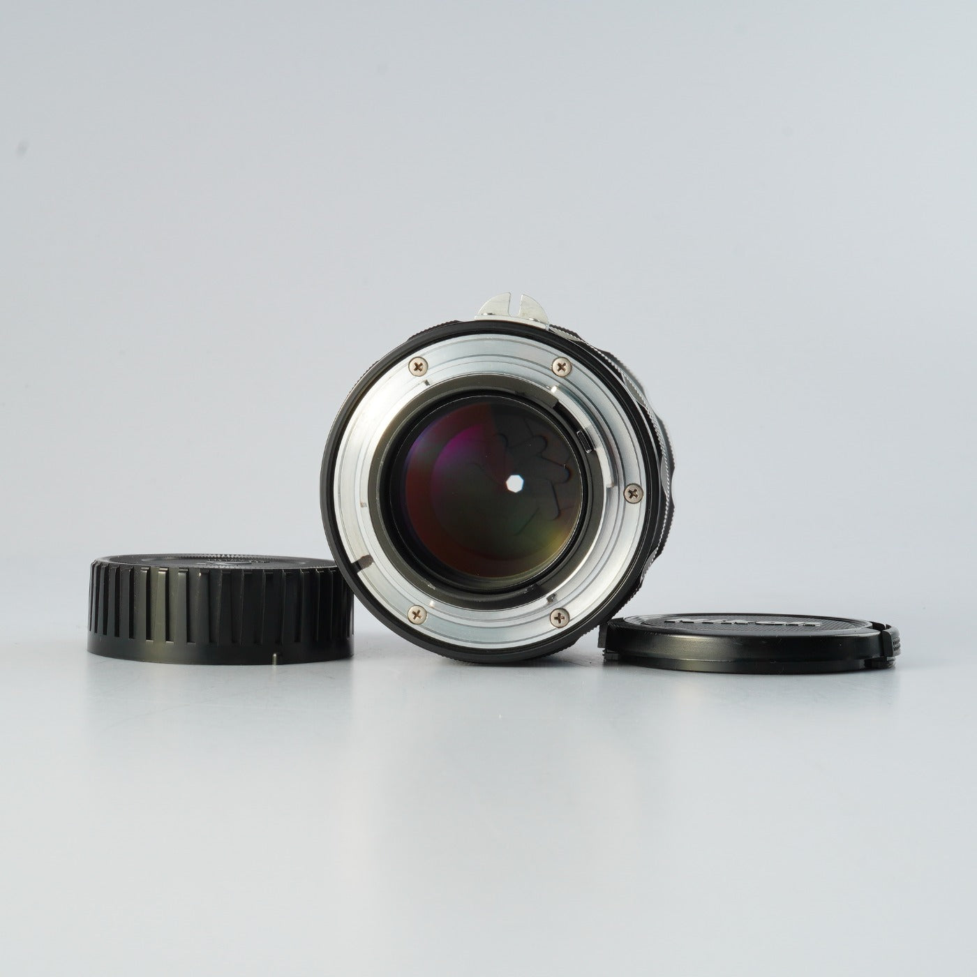 Nikon 非Ai NIKKOR-P.C Auto 105mm F/2.5 単焦点レンズ – 山田写真機店