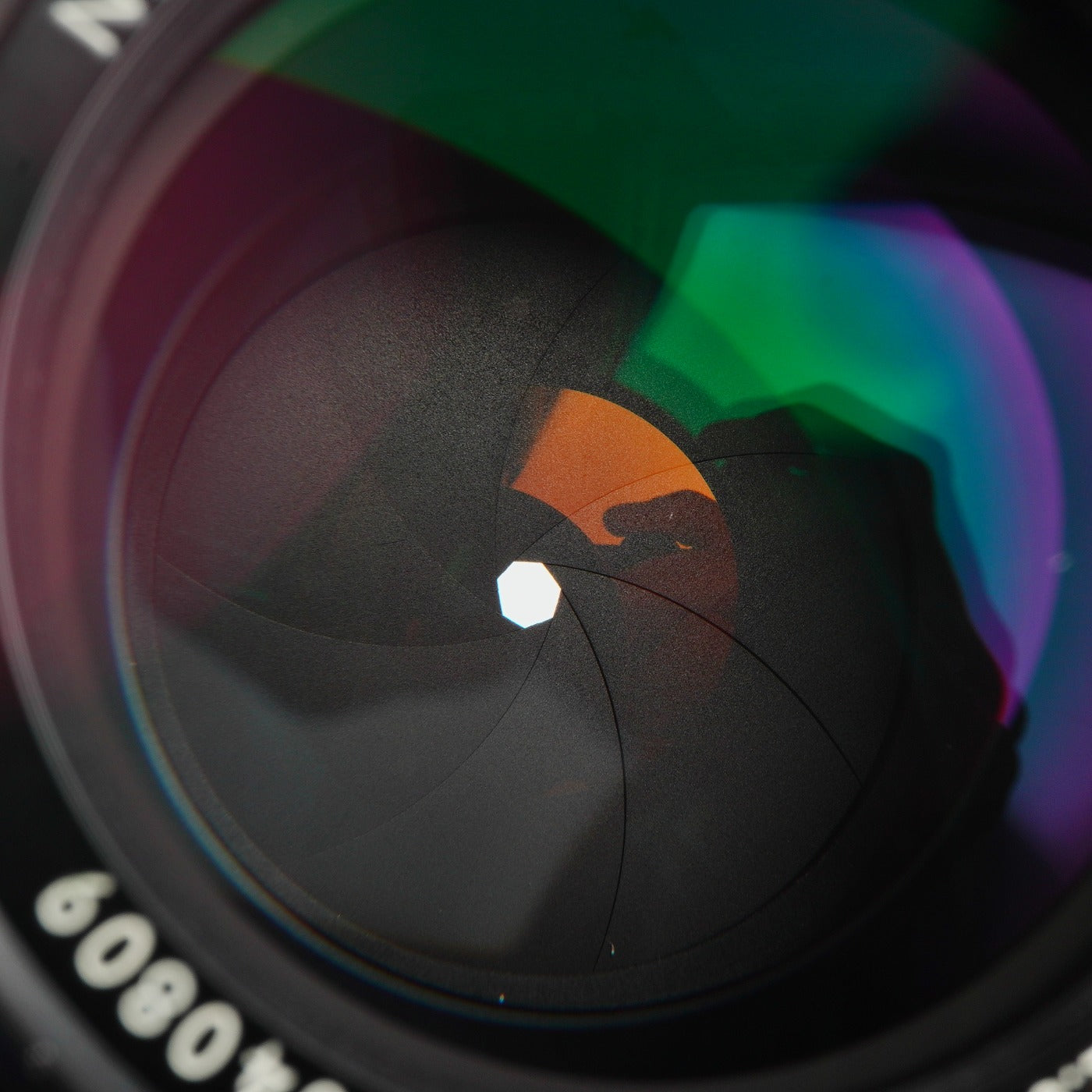 Nikon 非Ai NIKKOR-P.C Auto 105mm F/2.5 単焦点レンズ