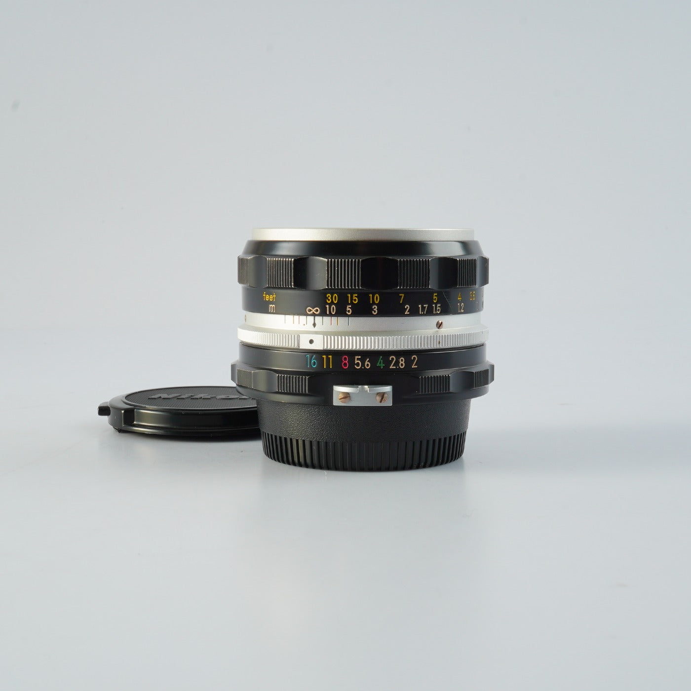 Nikon NIKKOR-H Auto 50mm F/2 非Ai 単焦点レンズ