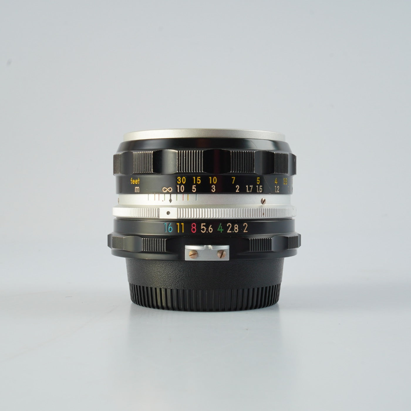 Nikon NIKKOR-H Auto 50mm F/2 非Ai 単焦点レンズ