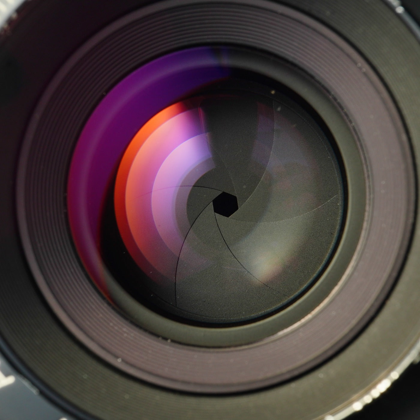 Nikon NIKKOR-H Auto 50mm F/2 非Ai 単焦点レンズ