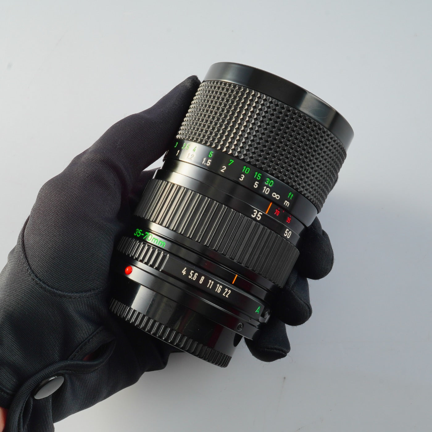 Canon FD 35-70mm F/4 ズームレンズ